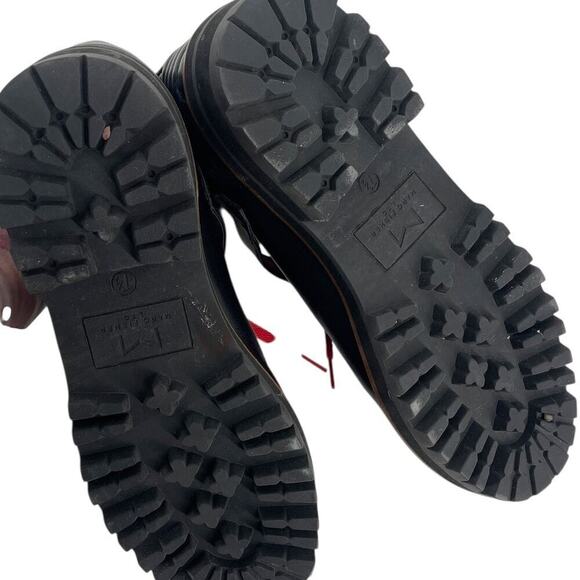 Marc Fisher Indre Hiker Boot with Red Laces Moto Lug Sole Winter Fit - Picture 12 of 13